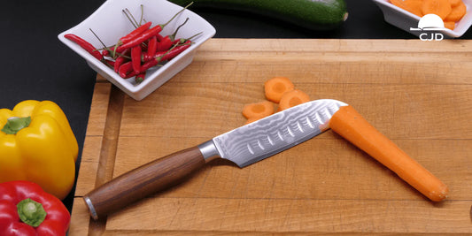 Comment utiliser un couteau de cuisine Santoku ?